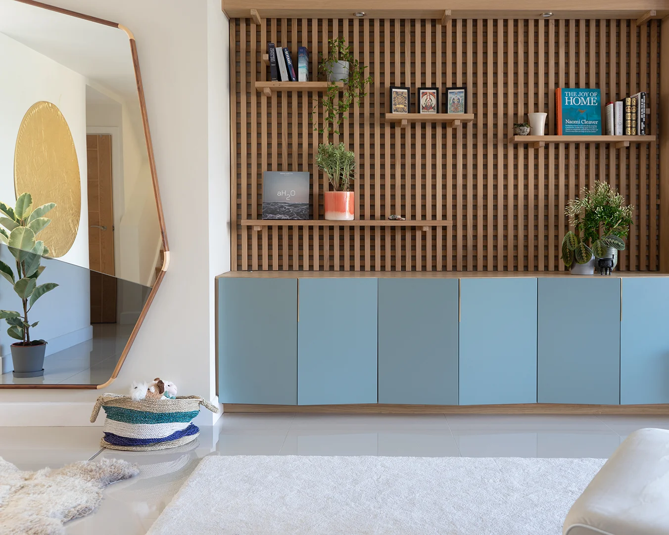 Oak pegboards Pure View Carpentry